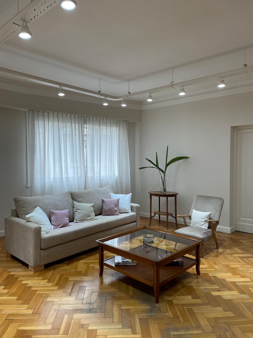 showroom-2