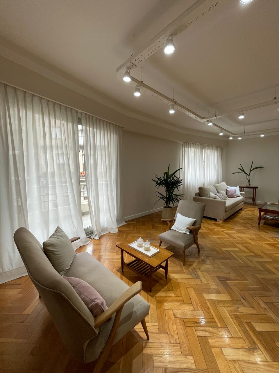 showroom-3